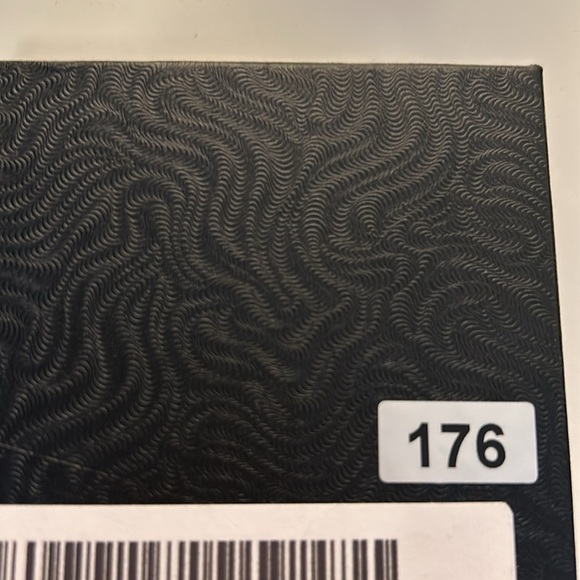 Swag Collection 18K Silver Cuban Link Necklace New in Box! - Picture 8 of 8